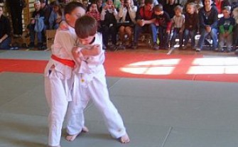 Pierwszy start młodych judoków