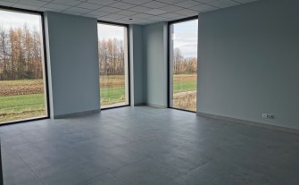 Pomieszczenia biurowe, lokale o pow. 30 i 40 m2