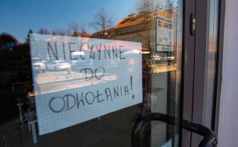 Puste miasto. Zamknięte sklepy. Jaka będzie przyszłość firm i pracowników?