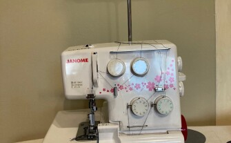 Zestaw do szycia maszyna janome 920 i owerlok janome 990d