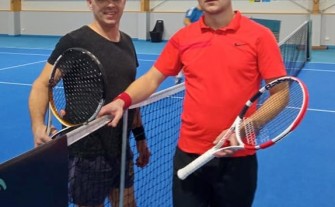 Piotr Zięba z Myślenic wygrał Halowy Turniej Tenisa 2022 w Giebułtowie