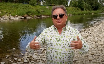 Robert Makłowicz: "To są Myślenice, a to oznacza, że jestem u siebie”. Radni nie chcieli, aby został honorowym obywatelem miasta