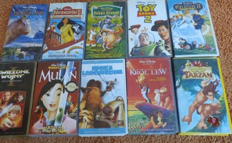 Filmy animowane i bajki na kasetach VHS - komplet 10 szt.
