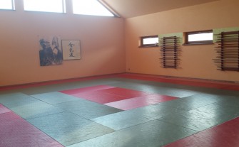 * Szukasz miejsca do poćwiczenia indywidualnie lub z przyjaciółmi w wakacje? DOJO AIKIDO sala do ćwiczeń 100 m2, profesjonalna mata - do wynajęcia – Myślenice *