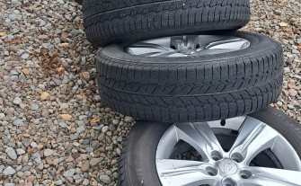 Felgi aluminiowe  z oponami zimowymi