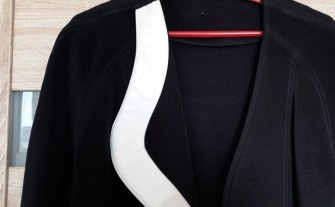 żakiet, marynarka, czarna, jednostronna biała wstawka, rozm. M - stan idealny