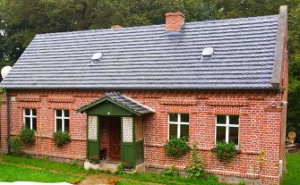 Szukam do kupienia domu jednorodzinnego (2-4 pokoje)