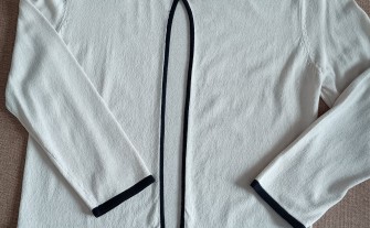 Elegancki cienki sweterek