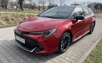 Toyota Corolla 2.0 Hybrid 184 KM GR Sport FVAT23%