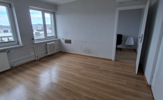 wynajmę pomieszczenie biurowe, parking doskonała lokalizacja