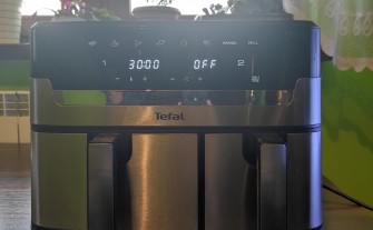 Frytkownica beztłuszczowa Tefal EY905D10