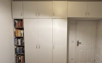 Szafa wnękowa wolnostojąca z nadstawką (komplet)