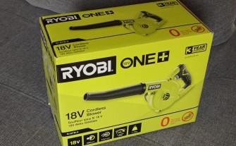 RYOBI Kompaktowa dmuchawa 18 V R18TB-0