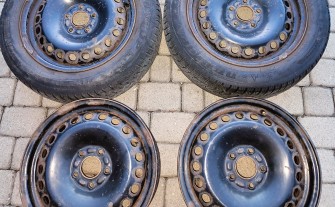 Koła z oponami zimowymi 205/55R16